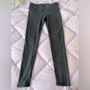Alo yoga shiny fake leather leggings